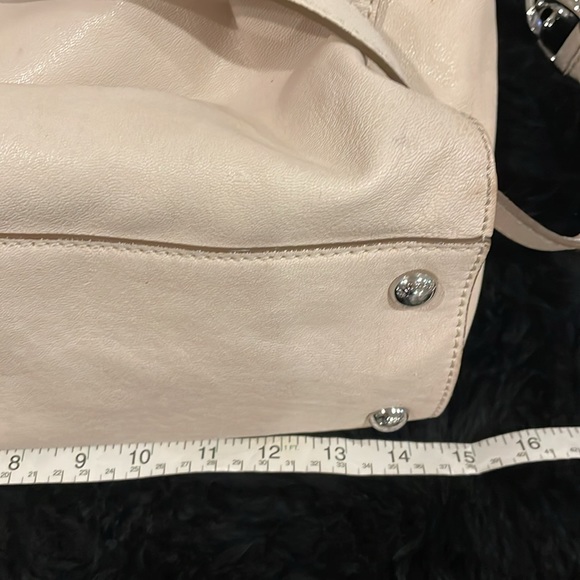 Michael Kors Hamilton Vanilla bag - Picture 16 of 16